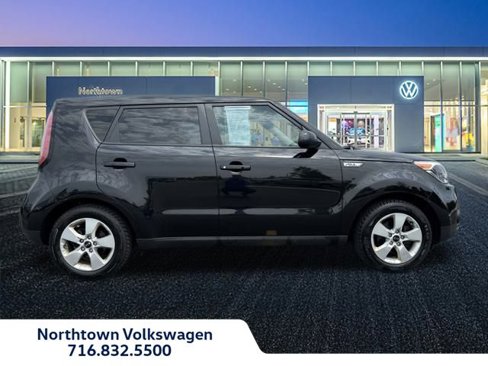 Used 2019 Kia Soul image 2