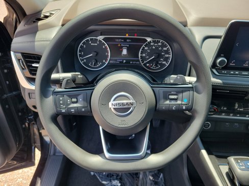 Certified 2021 Nissan Rogue SV image 26
