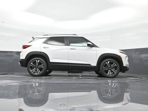 New 2025 Chevrolet TrailBlazer LT w/ Convenience Package image 26