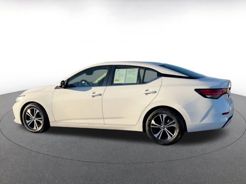 Used 2021 Nissan Sentra SV image 9