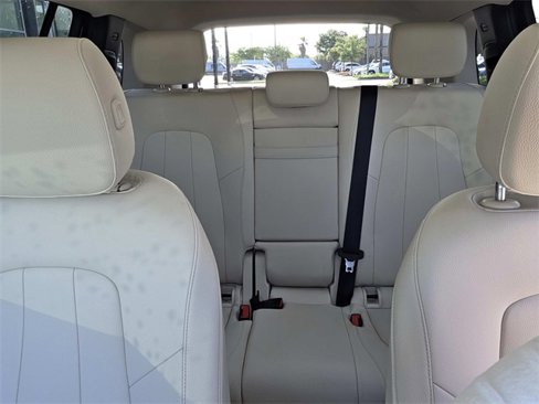 Certified 2022 Mercedes-Benz GLB 250 image 24