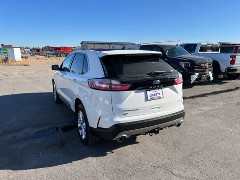 Used 2022 Ford Edge Titanium w/ Class II Trailer Tow Package image 3