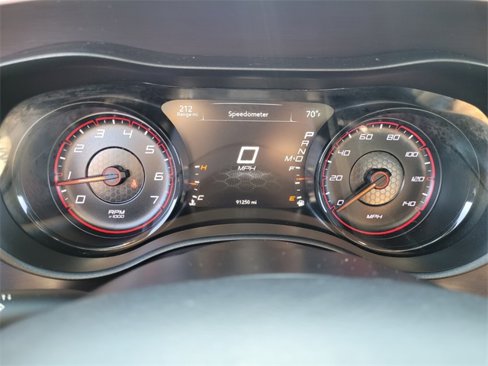 Used 2018 Dodge Charger SXT w/ Blacktop Package image 21