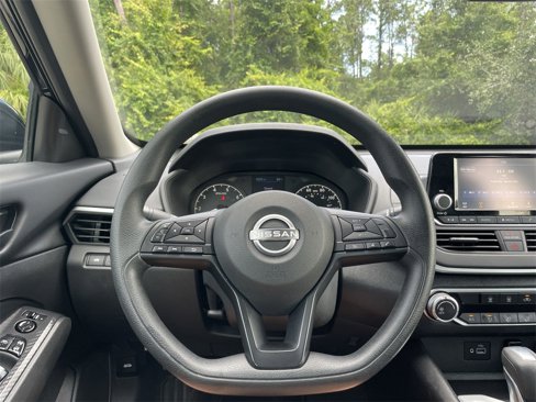 Certified 2023 Nissan Altima 2.5 S image 14