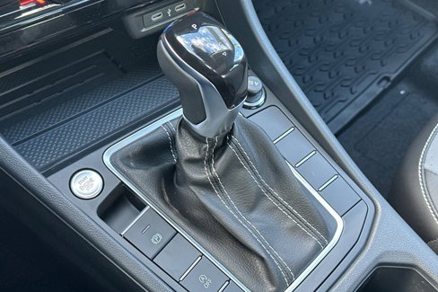 New 2025 Volkswagen Jetta SE image 19