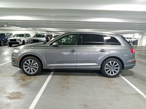 Used 2017 Audi Q7 2.0T Premium Plus image 2