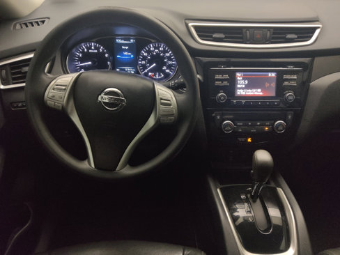 Used 2016 Nissan Rogue SV w/ SV Moonroof Package image 22