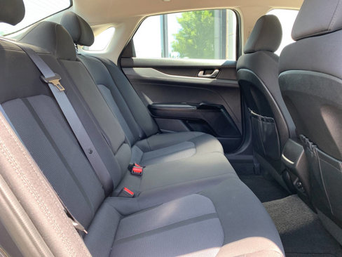 Used 2023 Kia K5 LXS image 11