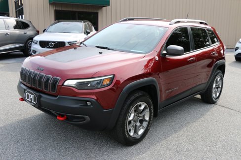 Used 2019 Jeep Cherokee Trailhawk image 1