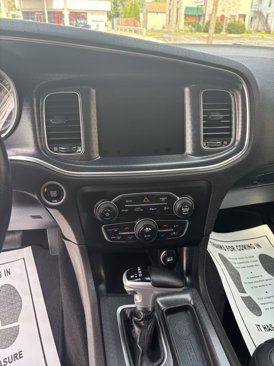 Used 2018 Dodge Charger GT image 12