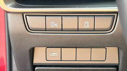 New 2025 MAZDA MAZDA3 s image 13