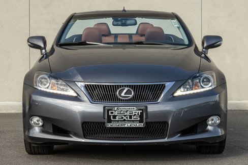 Used 2013 Lexus IS 250C image 2