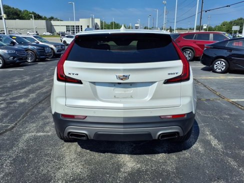 Used 2020 Cadillac XT4 Premium Luxury w/ Cold Weather Package image 21