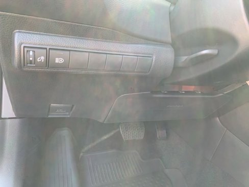 New 2025 Toyota Corolla SE image 28