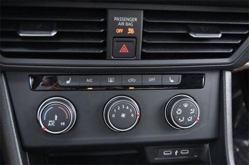 Certified 2024 Volkswagen Jetta Sport image 15