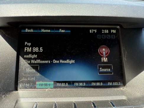 Used 2012 Chevrolet Equinox LT w/ Driver Convenience Package image 13