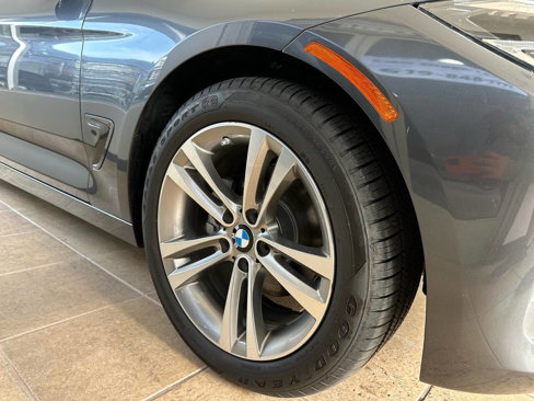 Used 2018 BMW 330i Gran Turismo xDrive image 8