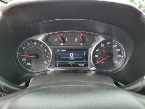 Used 2024 Chevrolet Equinox LT image 3