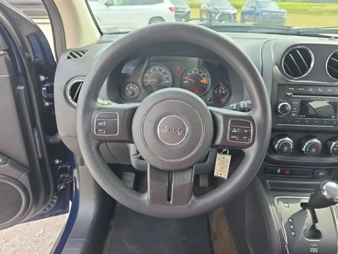 Used 2016 Jeep Compass Sport w/ Power Value Group image 15