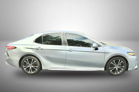 Used 2019 Toyota Camry SE image 7
