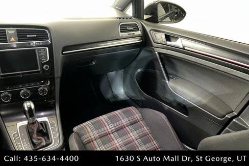 Used 2017 Volkswagen GTI S image 12