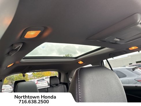 Used 2017 Honda Pilot Elite image 18
