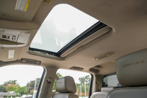 Used 2015 GMC Sierra 1500 Denali image 5