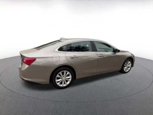 Used 2024 Chevrolet Malibu LT image 14