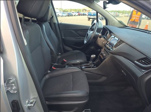 Used 2022 Buick Encore Preferred w/ Safety Package image 11