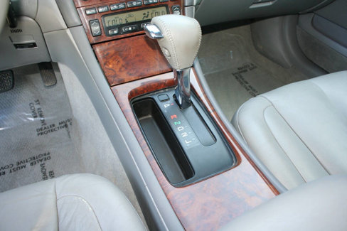 Used 2003 Toyota Avalon XLS image 14