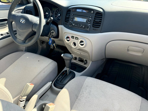 Used 2006 Hyundai Accent GLS image 21