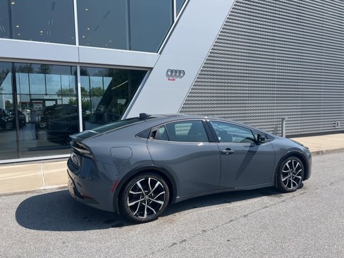 Used 2024 Toyota Prius Prime Premium w/ Advanced Technology Package image 23
