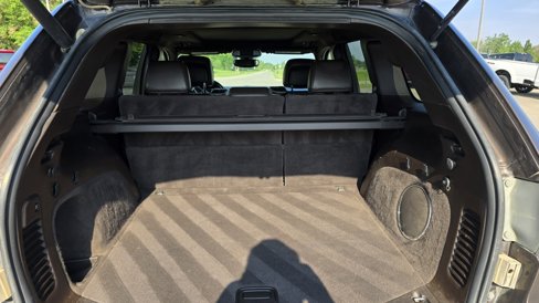 Used 2019 Jeep Grand Cherokee Overland image 9
