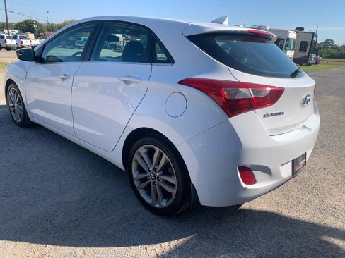 Used 2016 Hyundai Elantra GT w/ Option Group 02 image 5