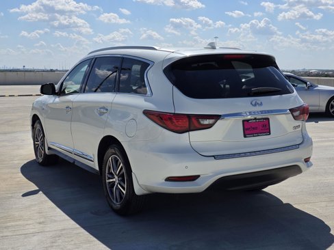 Used 2019 INFINITI QX60 Luxe w/ Essential Package image 8