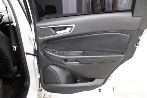 Used 2022 Ford Edge SEL image 25