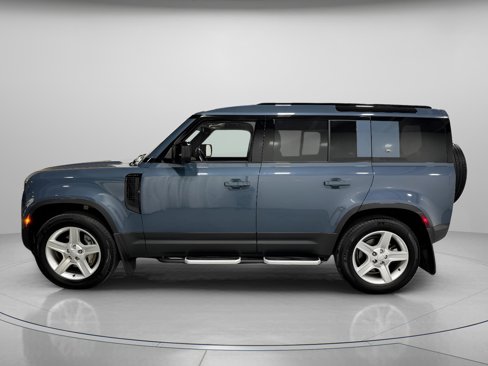 Certified 2022 Land Rover Defender 110 SE image 2