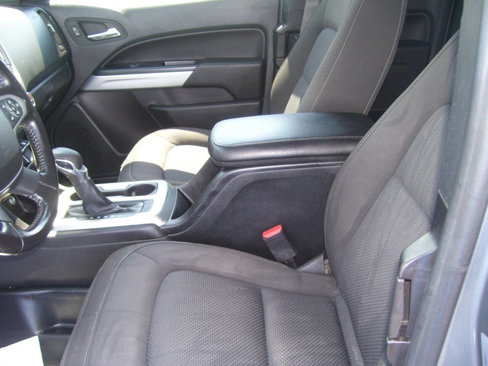 Used 2022 Chevrolet Colorado LT w/ Fleet Safety Package image 8