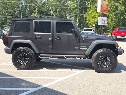 Used 2017 Jeep Wrangler Unlimited Sport w/ Connectivity Group image 6