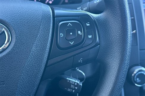 Used 2017 Toyota Camry LE image 26