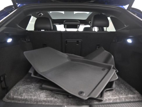 Used 2022 Volkswagen ID.4 Pro S w/ Gradient Package image 26