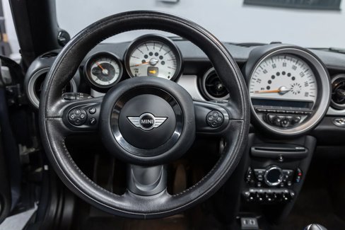 Used 2014 MINI Cooper Convertible image 16