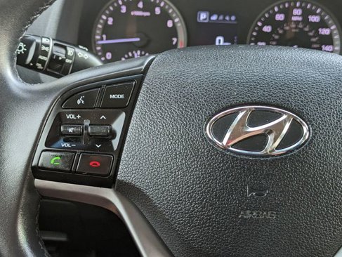 Used 2017 Hyundai Tucson Sport image 18