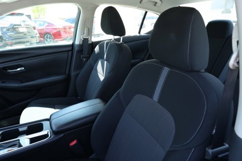 Used 2024 Nissan Sentra SV image 15