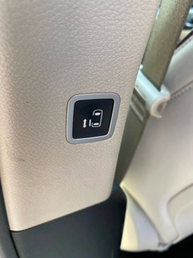 Used 2017 Chrysler Pacifica Limited w/ Advanced Safetytec Group image 32