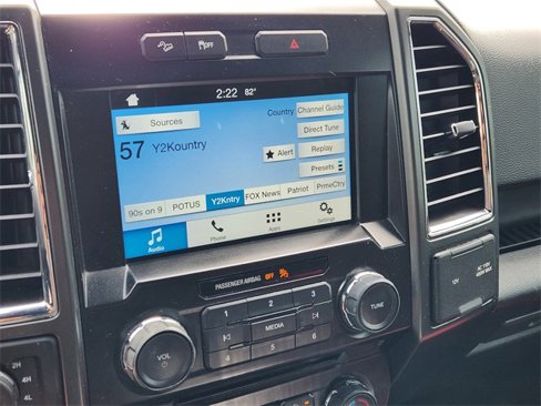 Used 2016 Ford F150 XLT w/ Equipment Group 302A Luxury image 17