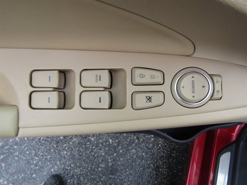 Used 2011 Hyundai Sonata Limited w/ Navigation Pkg 5 image 18