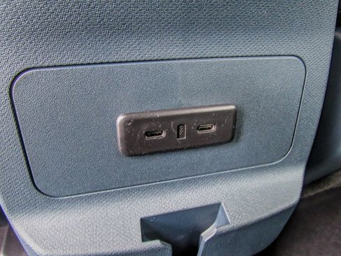 New 2025 Ford Maverick XL image 11