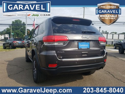 Used 2017 Jeep Grand Cherokee Limited image 15