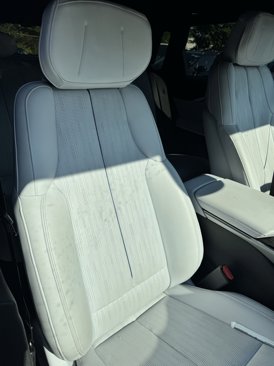 Certified 2024 Cadillac Lyriq Sport image 15